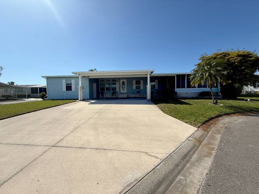 Palmetto, FL Mobile Home for Sale located at 2604 87th Ct E Sun Key Village